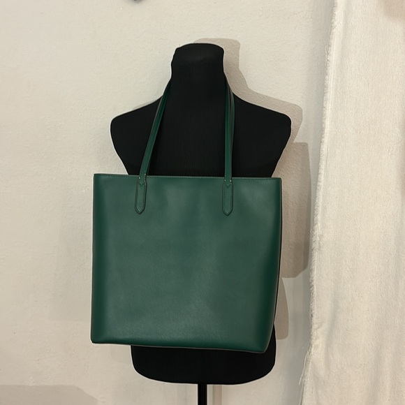 Kate Spade purse - Picture 2 of 6